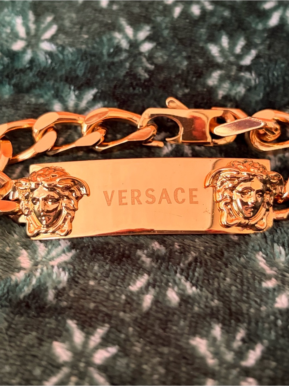 Versace Gold Medusa ID Plate Chain Bracelet - Men - Picture 7 of 7